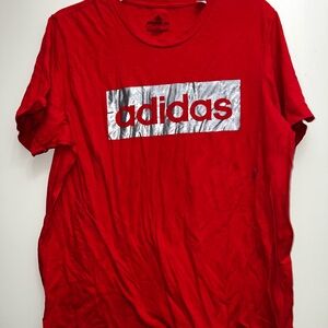 Adidas Men's Red T-Shirt size large